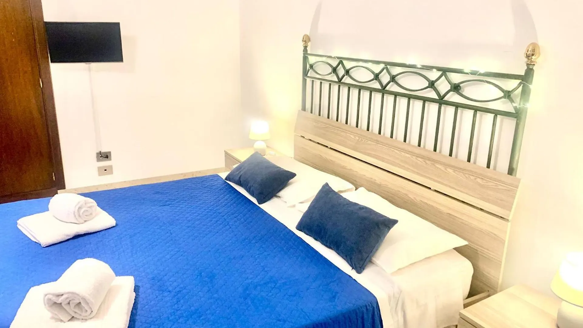A Un Passo Dal Massimo 1 Apartment Palermo